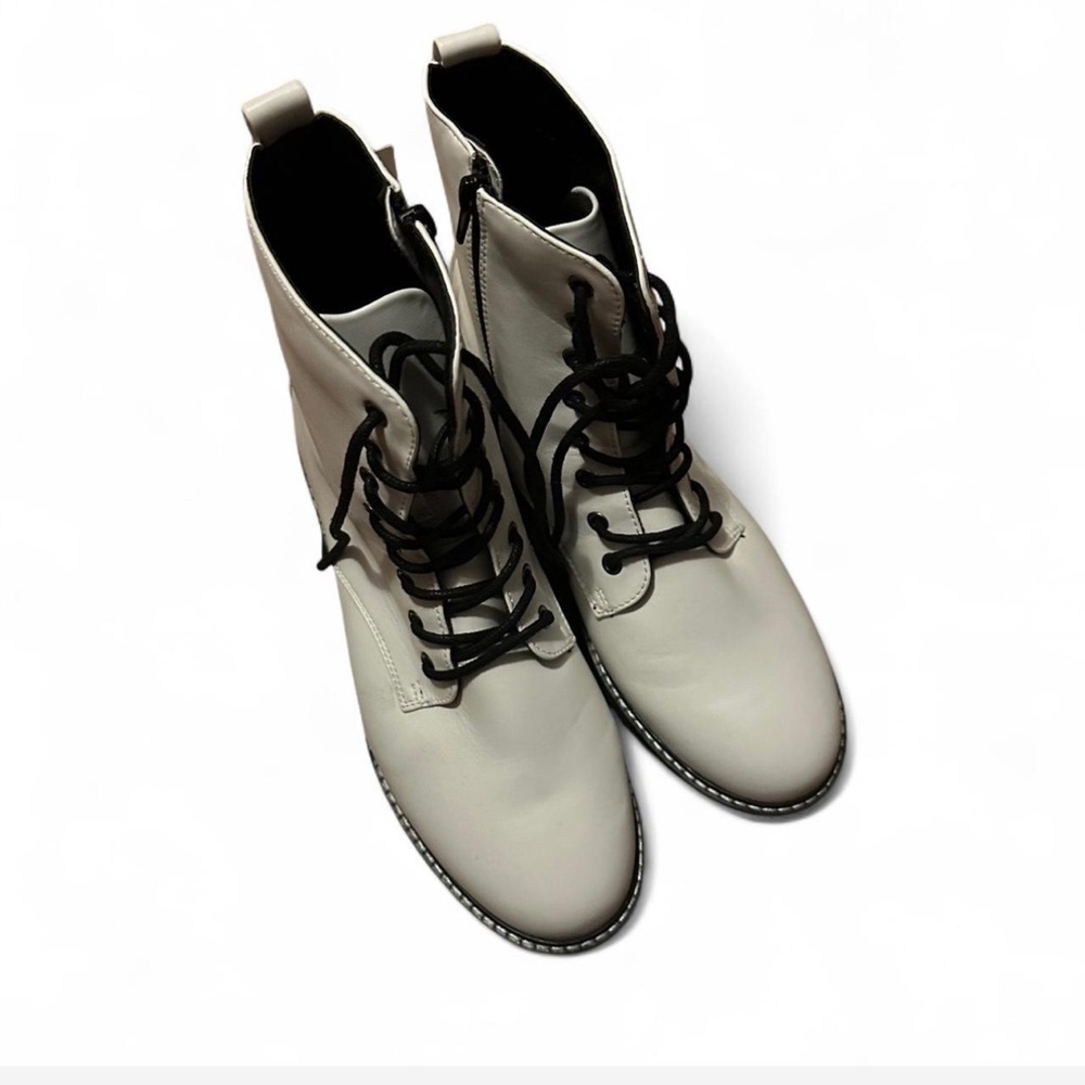 White Leather women’s  Boots